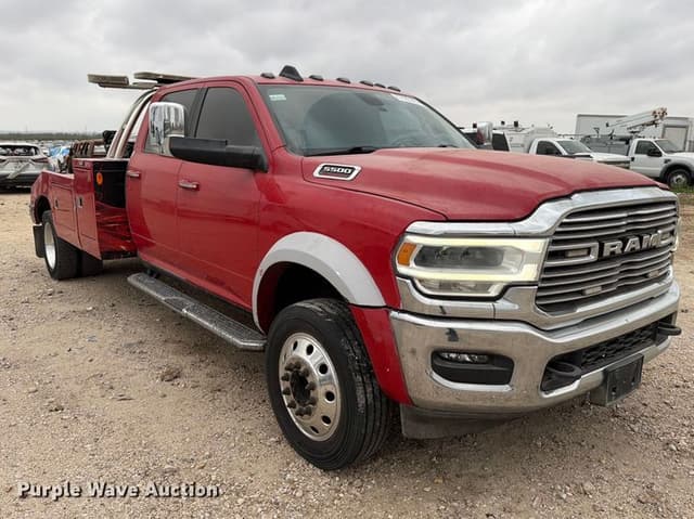 Image of Dodge Ram 5500 equipment image 2