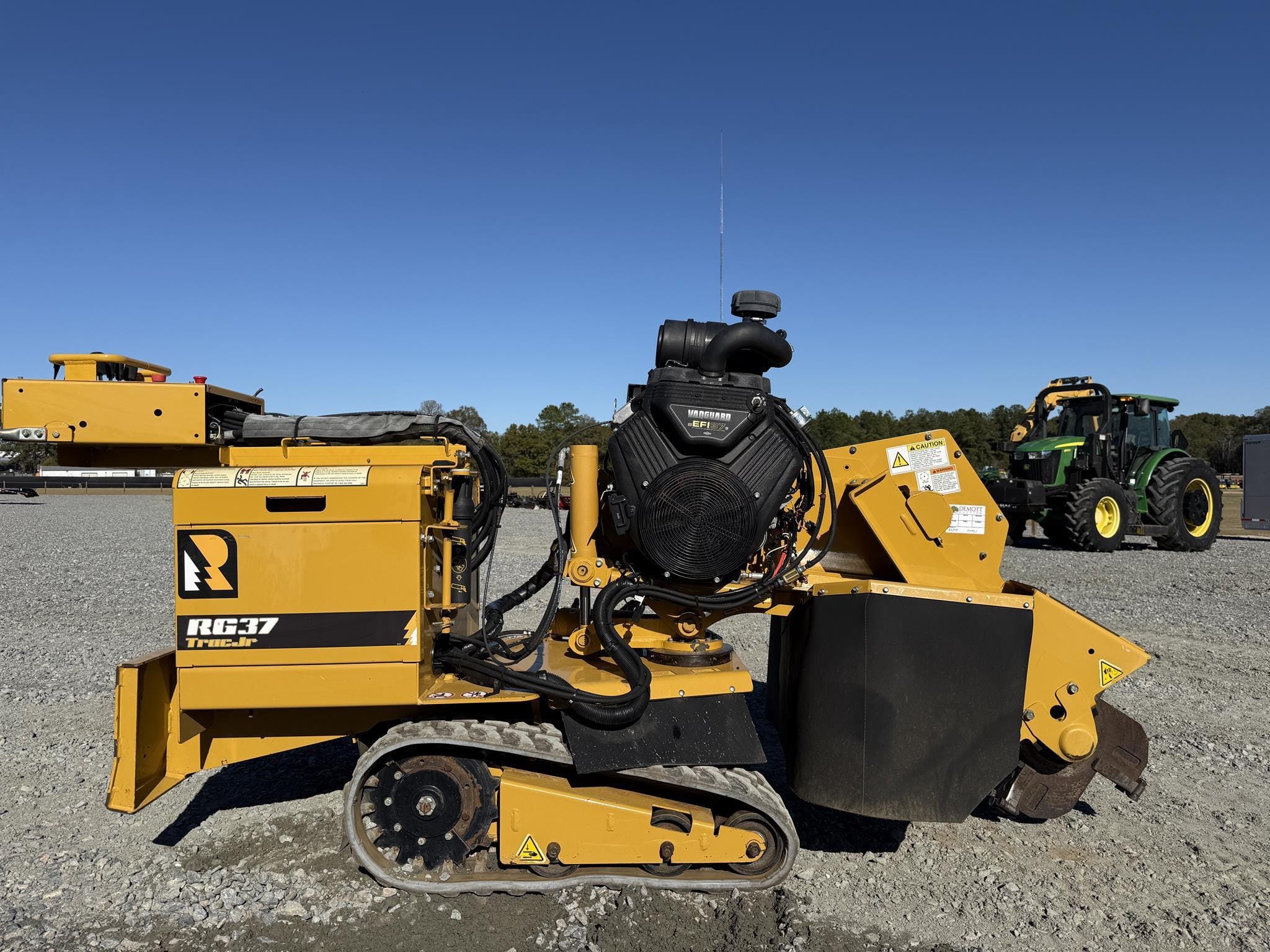 2021 Rayco RG37 Trac Jr Equipment Image0