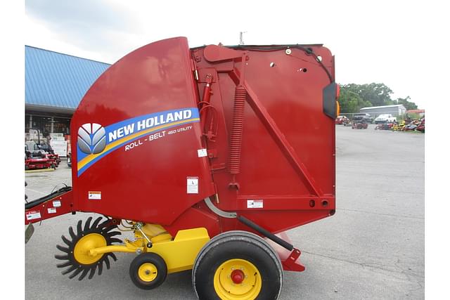 Image of New Holland RB450 Utility equipment image 3