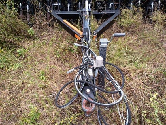 2021 Remlinger 2300 Equipment Image0