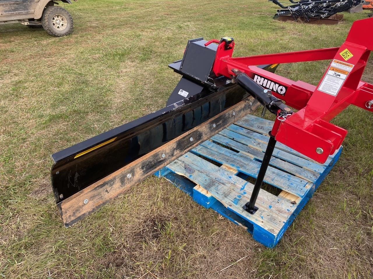 2021 Rhino 7007 Equipment Image0