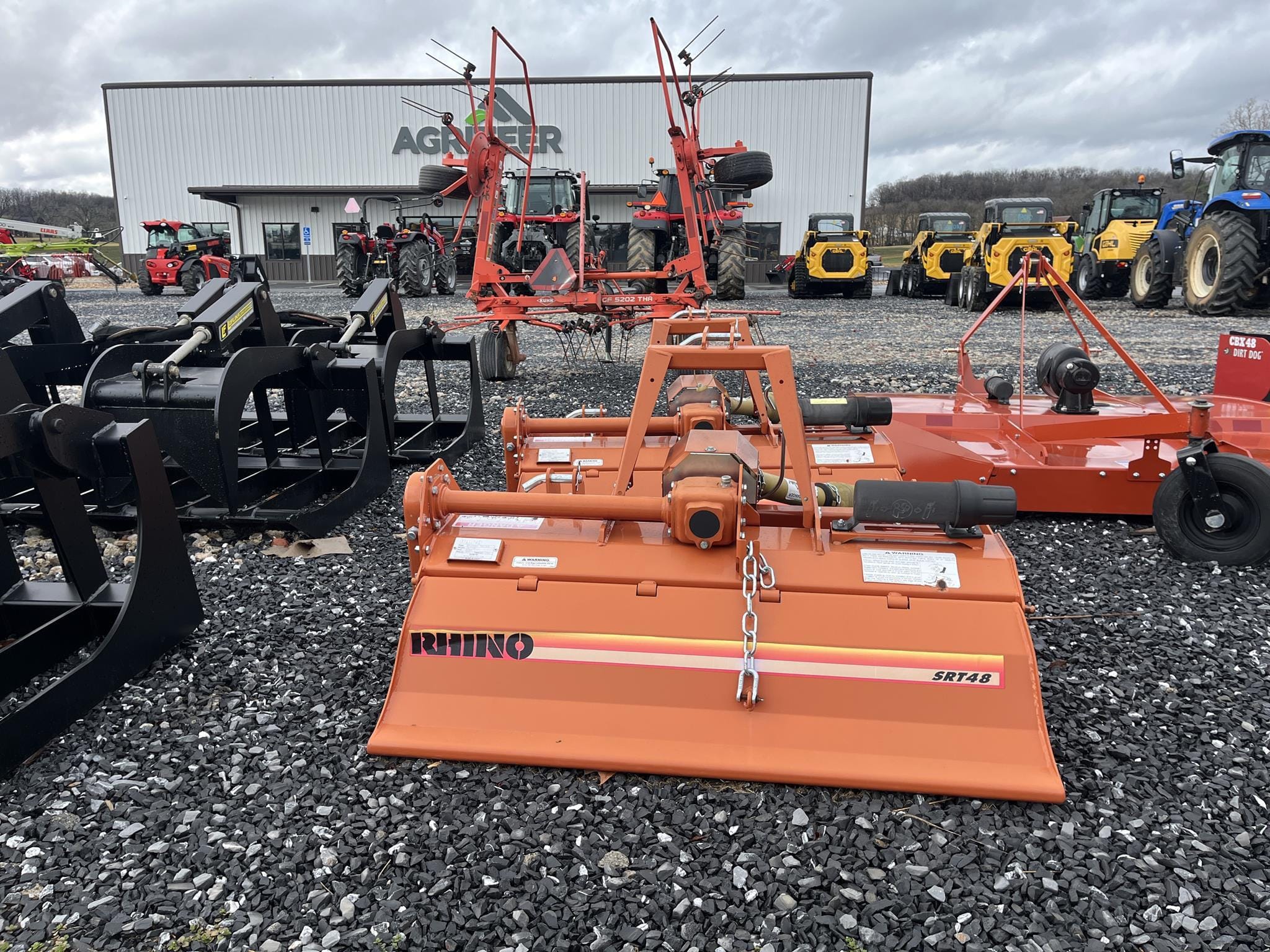 2021 Rhino SRT48 Equipment Image0