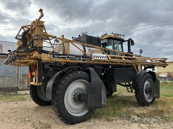 Image of RoGator RG1100C equipment image 1