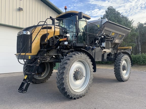 2021 RoGator RG1100C Equipment Image0