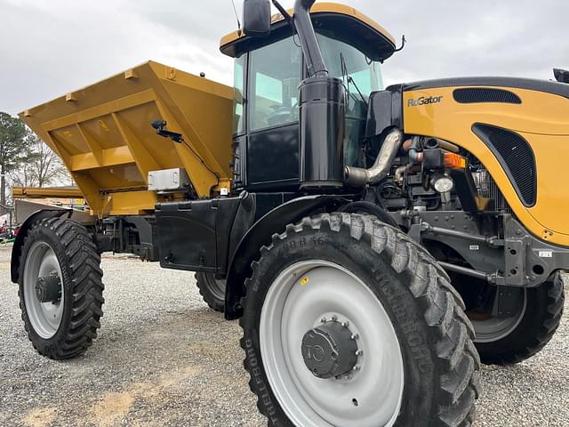 Image of RoGator RG1100C equipment image 1