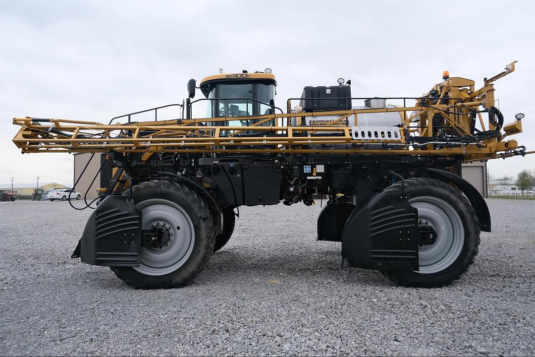 Image of RoGator RG1100C Primary image