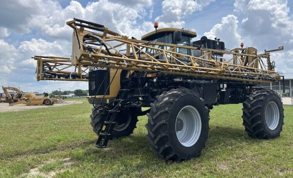 2021 RoGator RG1100C Equipment Image0