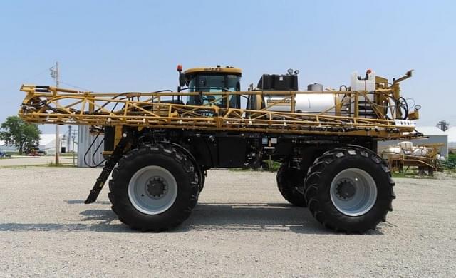 Image of RoGator RG1100C equipment image 1