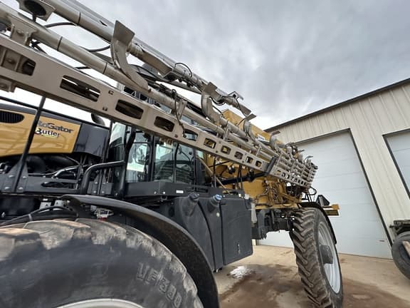 Image of RoGator RG1300 Image 1