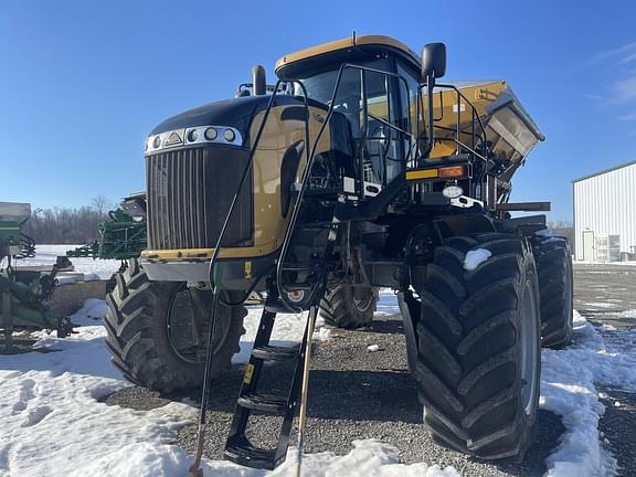 Image of RoGator RG1300C equipment image 2