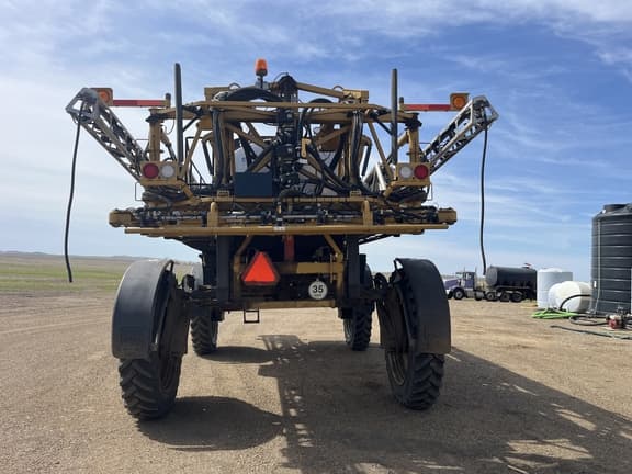 Image of RoGator RG1300C equipment image 4