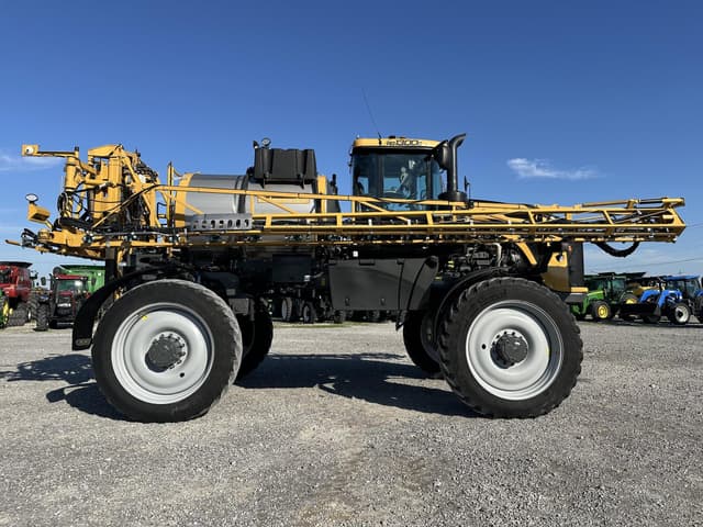 Image of RoGator RG1300C equipment image 3