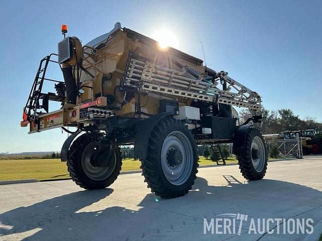 Image of RoGator RG1300C equipment image 4