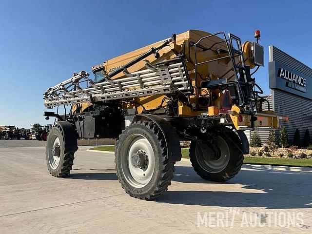 Image of RoGator RG1300C equipment image 2