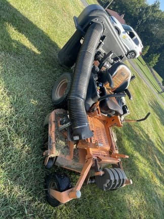 Image of Scag STCII-61V-32BV equipment image 2