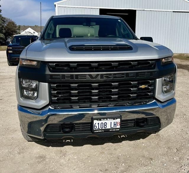 Image of Chevrolet 2500 equipment image 3