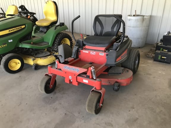 2021 Simplicity Courier Equipment Image0