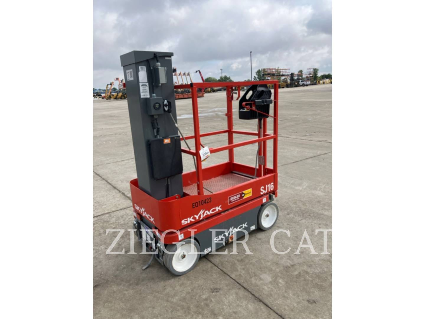 2021 Sky Jack SJ16 Equipment Image0