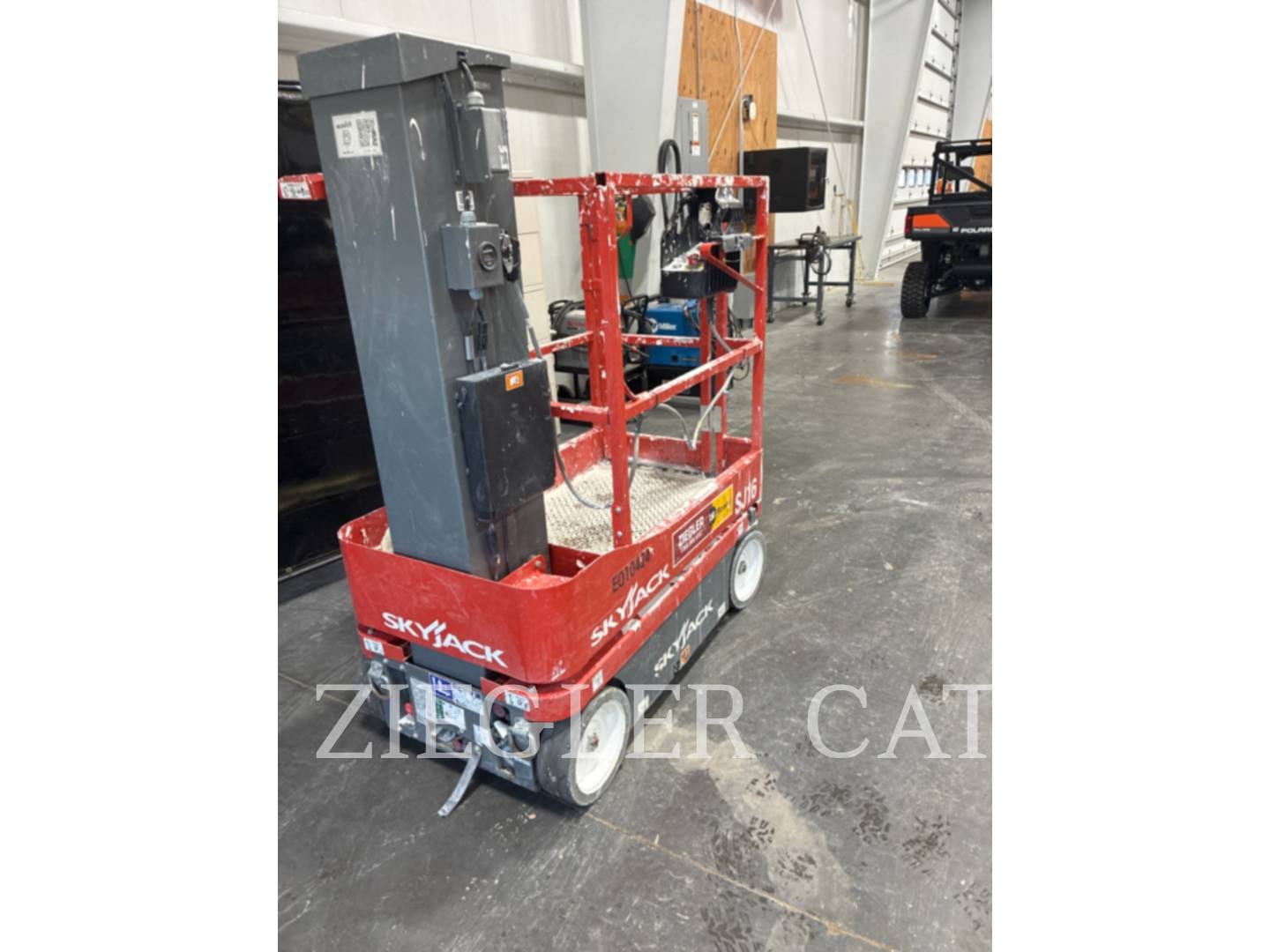 2021 Sky Jack SJ16 Equipment Image0