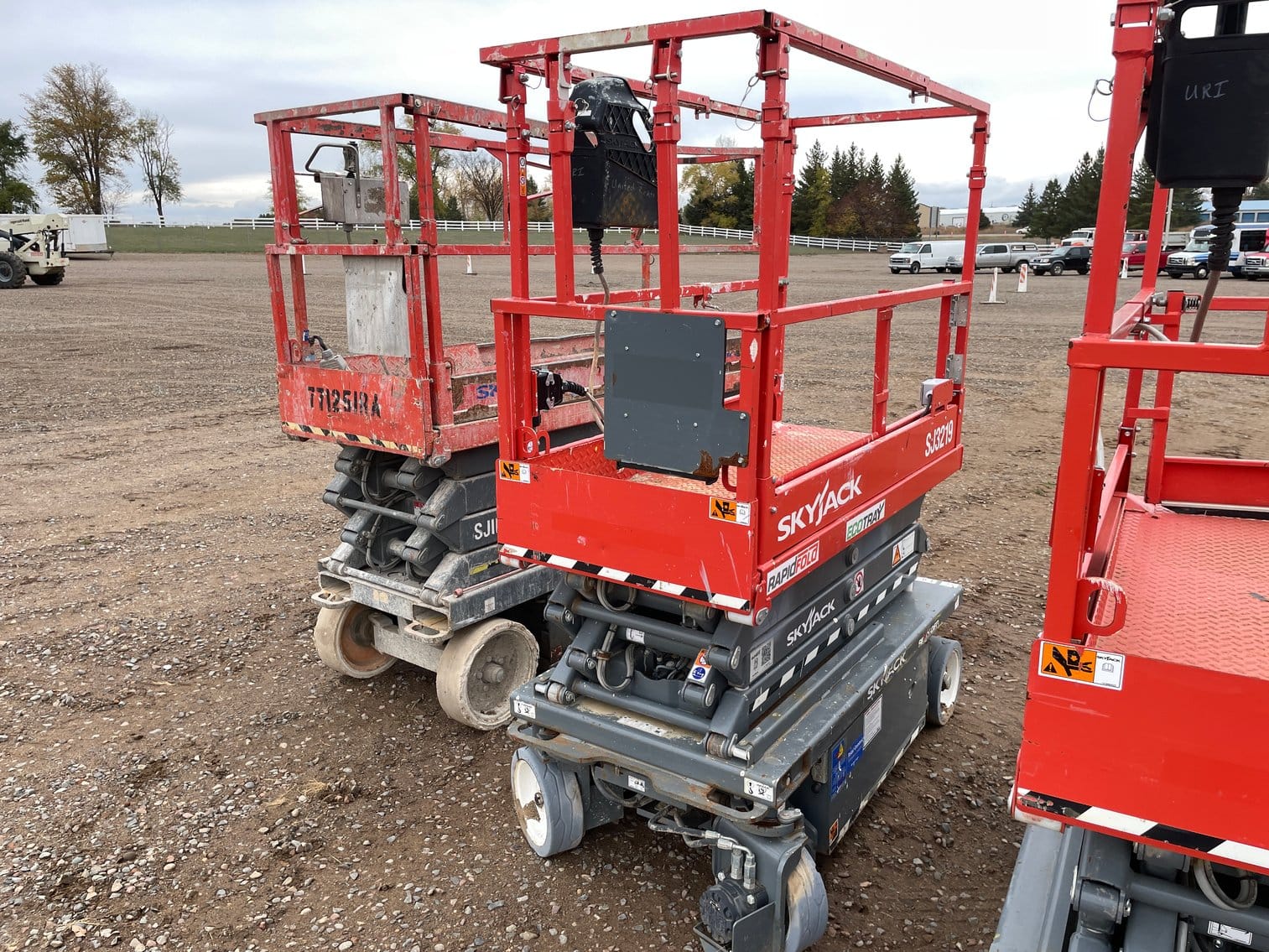 2021 Sky Jack SJ3219 Equipment Image0