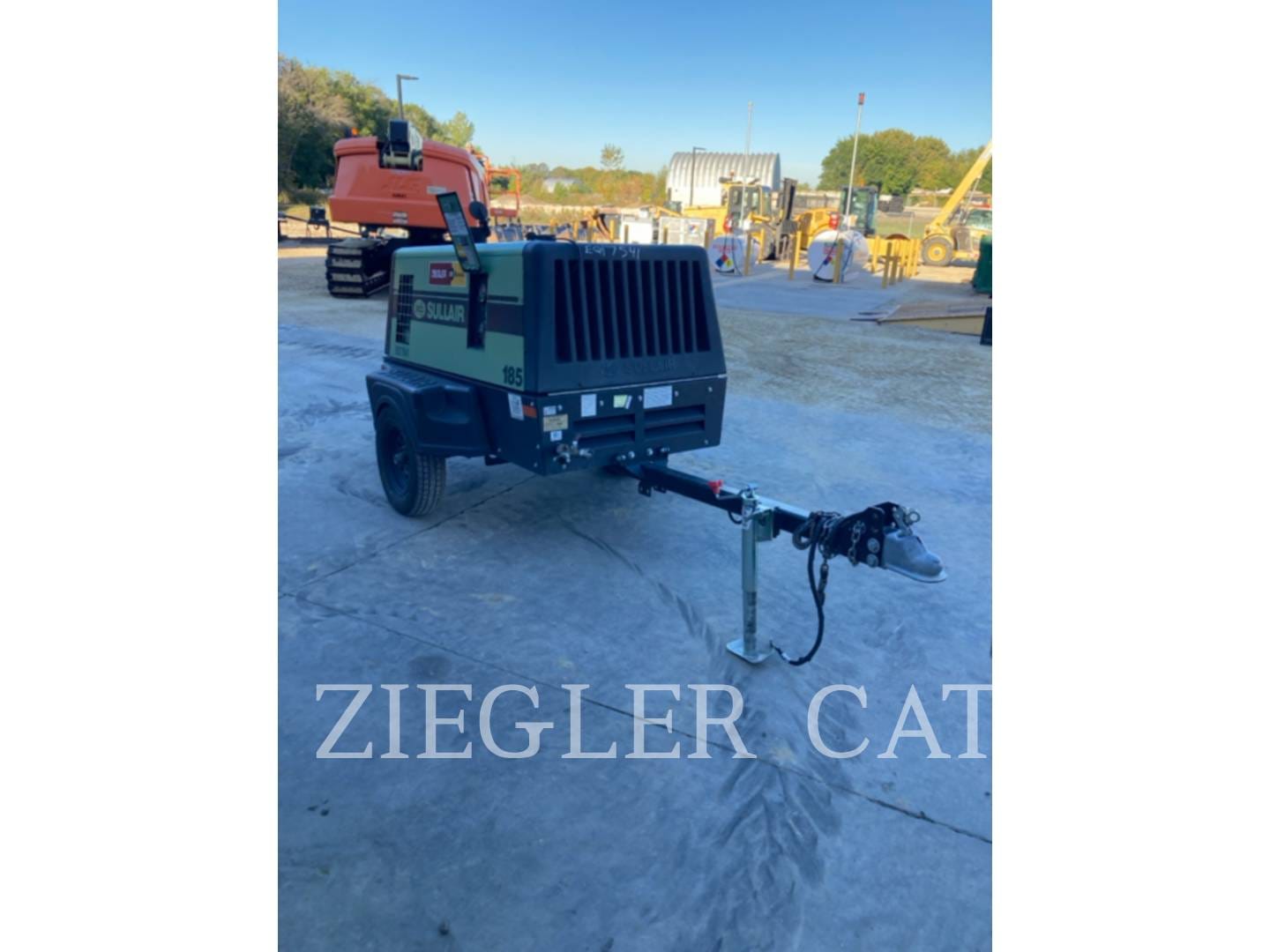 2021 Sullair 185 Equipment Image0