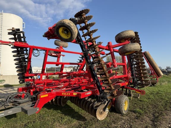 Image of Sunflower 6631-31 equipment image 3