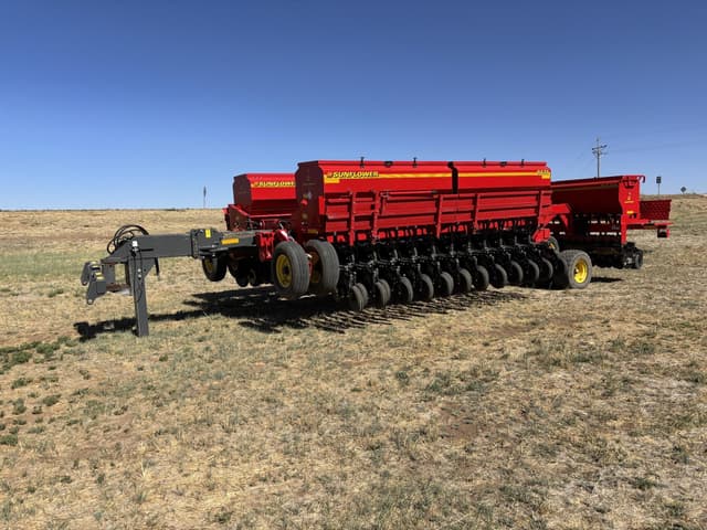 Image of Sunflower 9435-40 equipment image 1