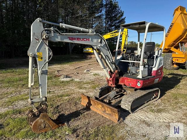 Image of Takeuchi TB230 equipment image 1