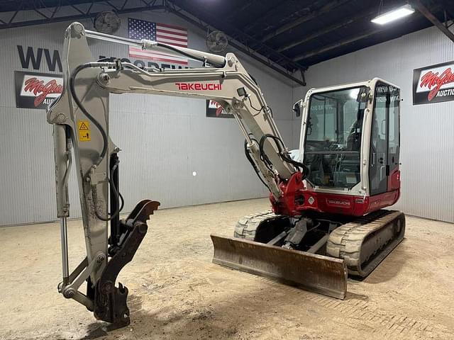 Image of Takeuchi TB250-2 equipment image 1