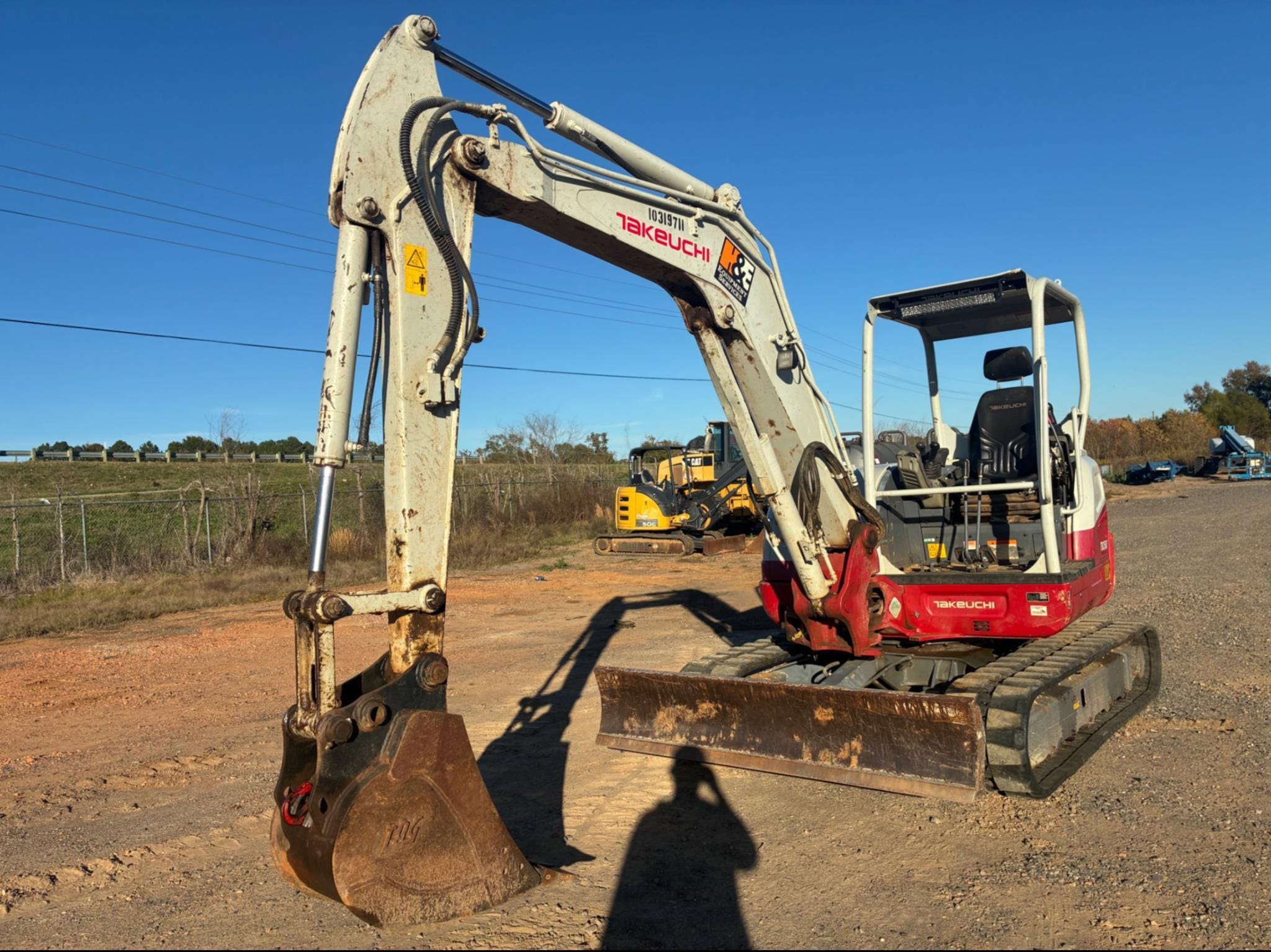 2021 Takeuchi TB260 Equipment Image0
