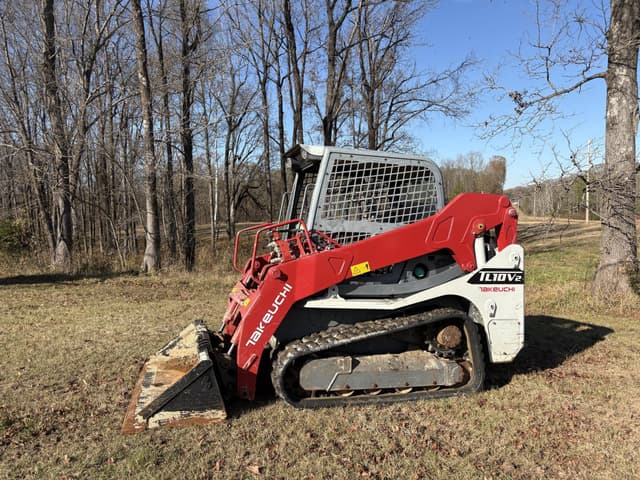 Image of Takeuchi TL10V2 equipment image 1