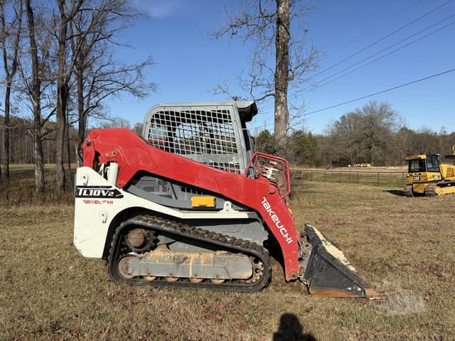 Image of Takeuchi TL10V2 equipment image 3