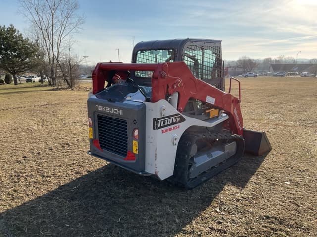 Image of Takeuchi TL10V2 equipment image 4