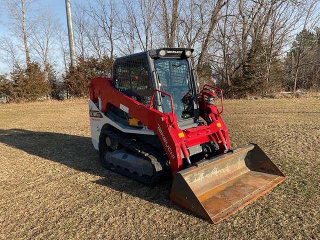 Image of Takeuchi TL10V2 equipment image 2