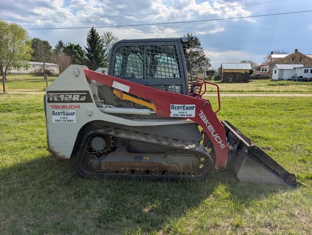 Image of Takeuchi TL12R2 equipment image 3