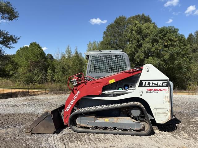 Image of Takeuchi TL12R2 equipment image 3