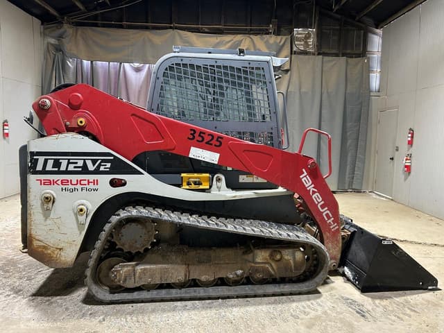 Image of Takeuchi TL12V2 equipment image 4