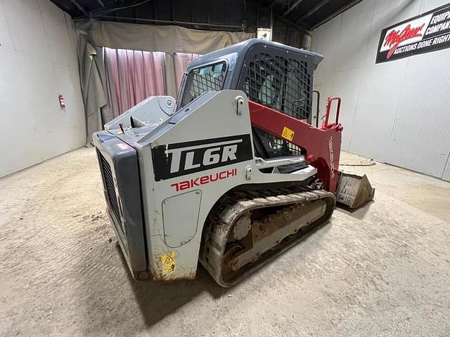 Image of Takeuchi TL6R equipment image 4