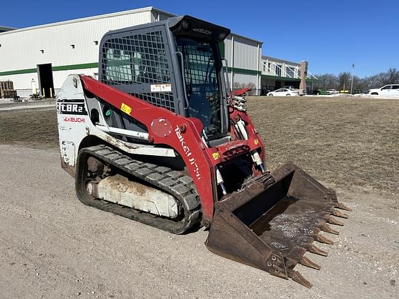 Image of Takeuchi TL8R2 equipment image 1