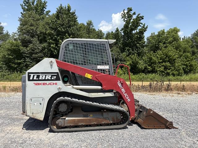 Image of Takeuchi TL8R2 equipment image 3