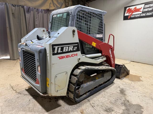 Image of Takeuchi TL8R2 equipment image 4