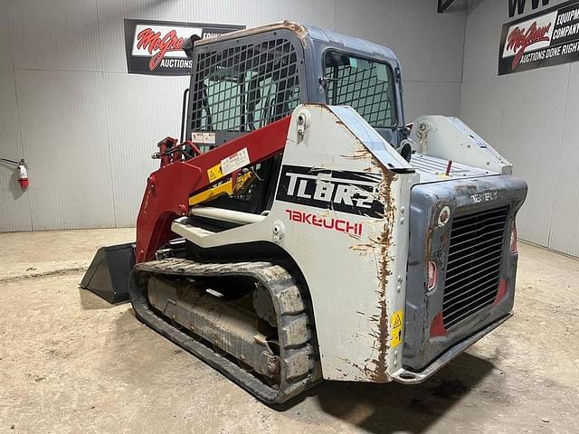 Image of Takeuchi TL8R2 equipment image 2