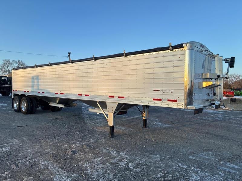 2021 Timpte Super Hopper Equipment Image0