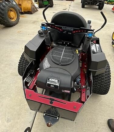 Image of Toro Titan equipment image 1