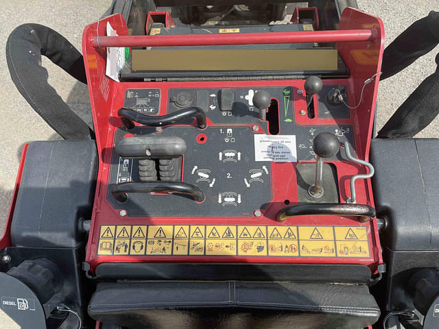 Image of Toro  Dingo TX-1000 equipment image 4