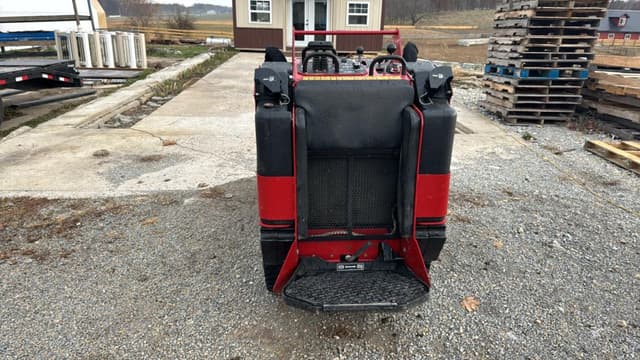 Image of Toro TX1000 equipment image 3