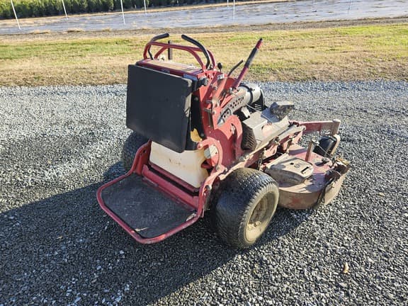 Image of Toro Grandstand equipment image 2