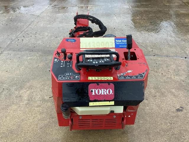 Image of Toro STX26  equipment image 3