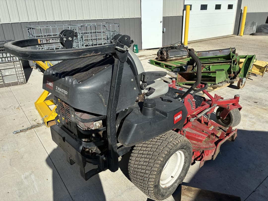 Image of Toro 2000 Image 1