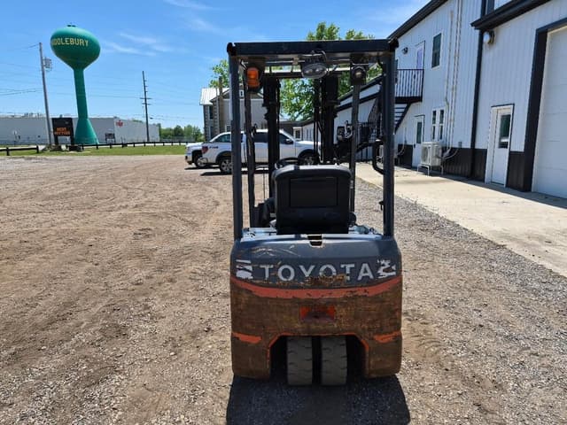 Image of Toyota 8FBE18U equipment image 3